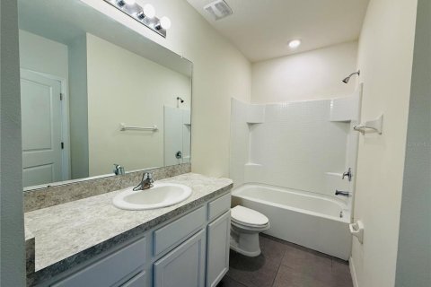 Touwnhouse à louer à Odessa, Floride: 3 chambres, 163.32 m2 № 2227424 - photo 29