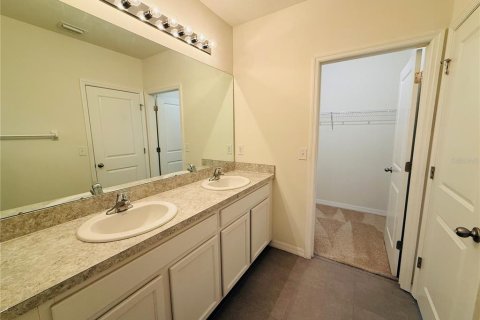 Touwnhouse à louer à Odessa, Floride: 3 chambres, 163.32 m2 № 2227424 - photo 23