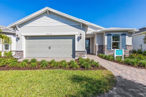 House in Venice, Florida 4 bedrooms, 195 sq.m. № 1657260 - photo 1