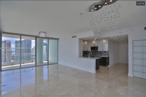 Copropriété à louer à Miami, Floride: 3 chambres, 154.4 m2 № 1988348 - photo 2