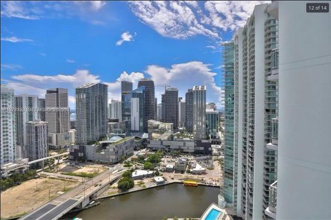 Copropriété à louer à Miami, Floride: 3 chambres, 154.4 m2 № 1988348 - photo 11