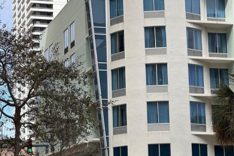 Copropriété à vendre à West Palm Beach, Floride: 1 chambre, 99.5 m2 № 1007654 - photo 1