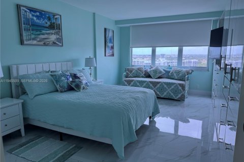 Condominio en venta en Hollywood, Florida, 1 dormitorio, 77.57 m2 № 2009562 - foto 10
