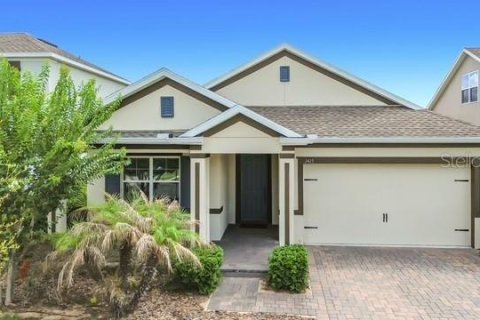 Casa en Davenport, Florida 4 dormitorios, 211.07 m2 № 2124396