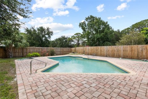 Casa en venta en Seminole, Florida, 4 dormitorios, 197.05 m2 № 2208814 - foto 22