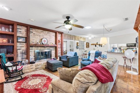 Casa en venta en Seminole, Florida, 4 dormitorios, 197.05 m2 № 2208814 - foto 11