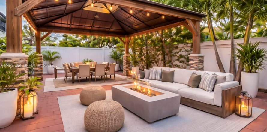 Casa en Hialeah, Florida 5 dormitorios, 270.25 m2 № 2042136