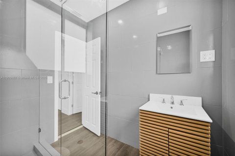 Propiedad comercial en venta en Hollywood, Florida, 159.7 m2 № 1956090 - foto 23