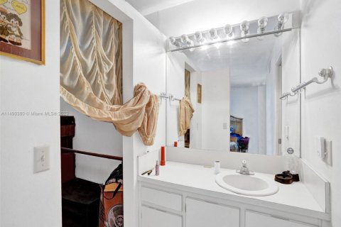 Adosado en venta en Davie, Florida, 3 dormitorios, 131.92 m2 № 1797709 - foto 16