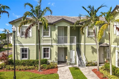 Condominio en venta en Homestead, Florida, 3 dormitorios, 106.93 m2 № 1948495 - foto 1