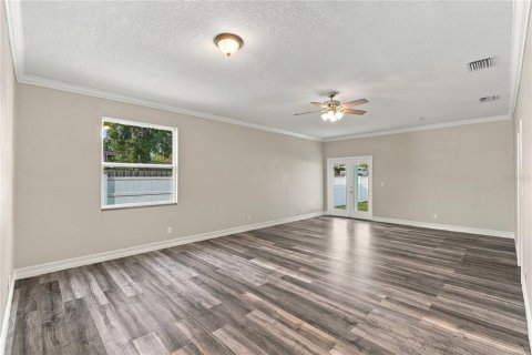 Casa en venta en Saint Petersburg, Florida, 3 dormitorios, 153.1 m2 № 2405123 - foto 9