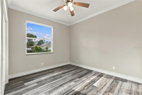 Casa en venta en Saint Petersburg, Florida, 3 dormitorios, 153.1 m2 № 2405123 - foto 20