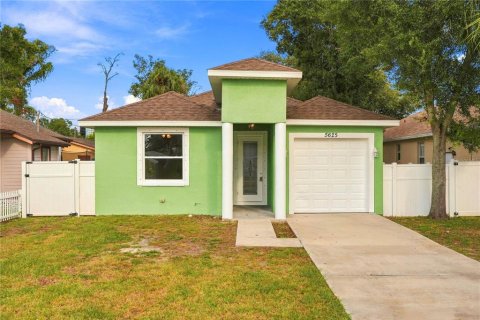 Casa en Saint Petersburg, Florida 3 dormitorios, 153.1 m2 № 2405123