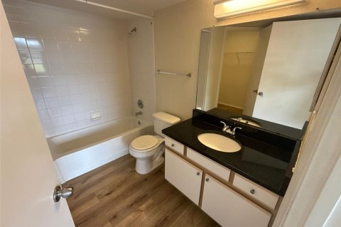 Apartamento en alquiler en Kissimmee, Florida, 2 dormitorios, 95.32 m2 № 1885777 - foto 15