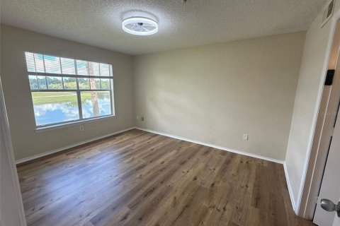 Apartamento en alquiler en Kissimmee, Florida, 2 dormitorios, 95.32 m2 № 1885777 - foto 16