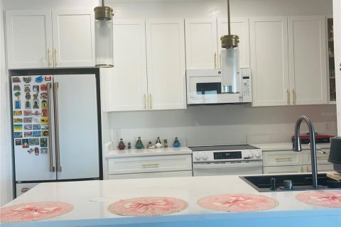 Copropriété à louer à Orlando, Floride: 2 chambres, 109.07 m2 № 2406685 - photo 2
