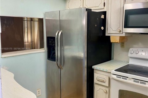 Condominio en venta en Sunrise, Florida, 2 dormitorios, 78.97 m2 № 1985728 - foto 5