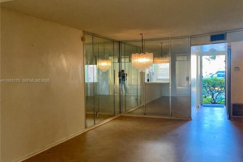 Condominio en venta en Sunrise, Florida, 2 dormitorios, 78.97 m2 № 1985728 - foto 11