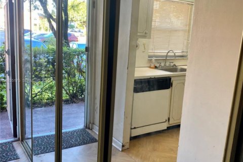 Condominio en venta en Sunrise, Florida, 2 dormitorios, 78.97 m2 № 1985728 - foto 8