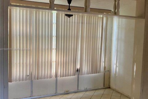 Condominio en venta en Sunrise, Florida, 2 dormitorios, 78.97 m2 № 1985728 - foto 26