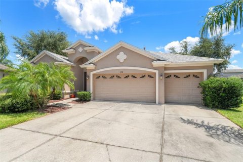 Casa en venta en Land O' Lakes, Florida, 4 dormitorios, 247.58 m2 № 1883373 - foto 5