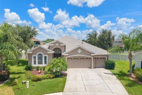 Casa en venta en Land O' Lakes, Florida, 4 dormitorios, 247.58 m2 № 1883373 - foto 3