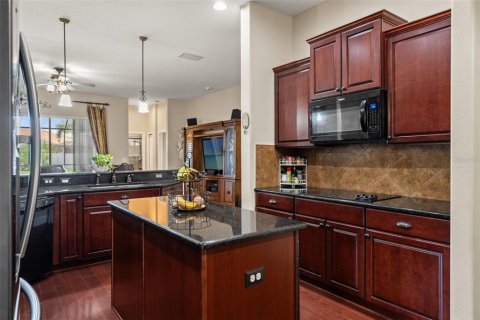Casa en venta en Land O' Lakes, Florida, 4 dormitorios, 247.58 m2 № 1883373 - foto 17