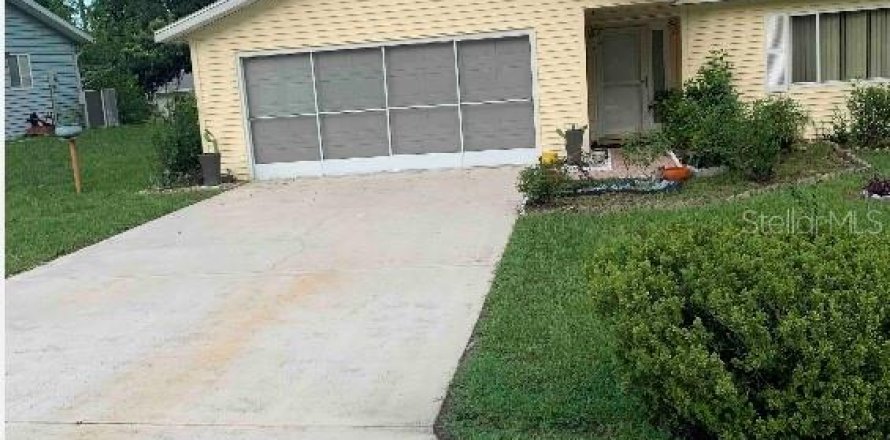 Villa ou maison à Ocala, Floride 3 chambres, 137.31 m2 № 2380897