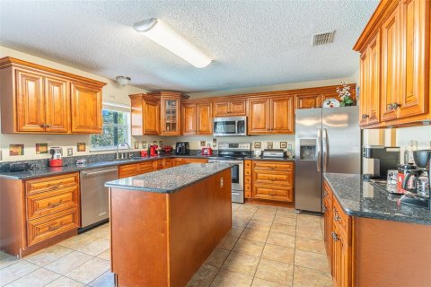 Villa ou maison à vendre à Davenport, Floride: 5 chambres, 280.01 m2 № 2349762 - photo 9