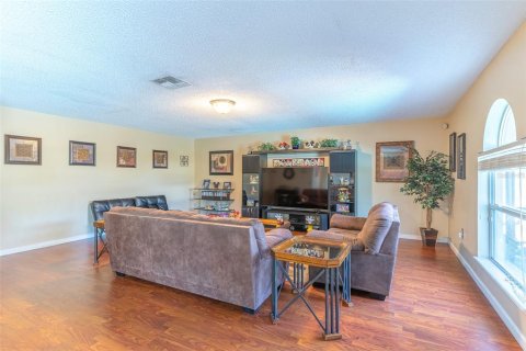 Villa ou maison à vendre à Davenport, Floride: 5 chambres, 280.01 m2 № 2349762 - photo 8