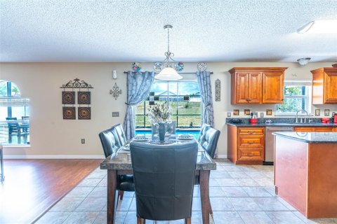 Villa ou maison à vendre à Davenport, Floride: 5 chambres, 280.01 m2 № 2349762 - photo 6