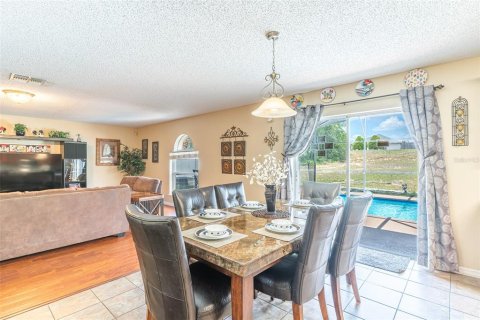 Villa ou maison à vendre à Davenport, Floride: 5 chambres, 280.01 m2 № 2349762 - photo 7