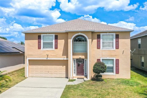 Casa en Davenport, Florida 5 dormitorios, 280.01 m2 № 2349762