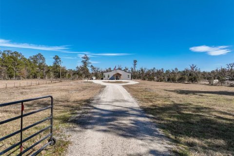 Villa ou maison à Bunnell, Floride 3 chambres, 158.68 m2 № 2347723