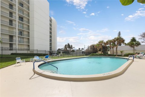 Condo in Riviera Beach, Florida, 2 bedrooms  № 1706121 - photo 27