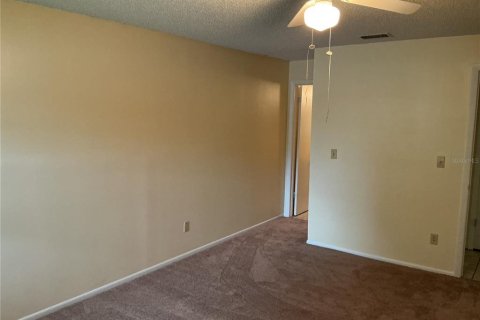 Condo in Casselberry, Florida, 2 bedrooms  № 1795849 - photo 14