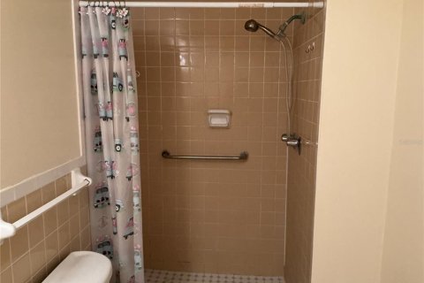 Condo in Casselberry, Florida, 2 bedrooms  № 1795849 - photo 17