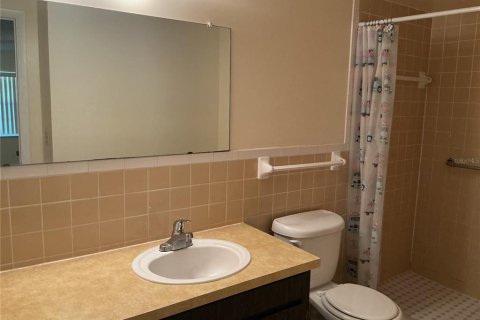 Condo in Casselberry, Florida, 2 bedrooms  № 1795849 - photo 16