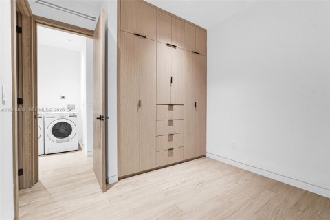 Купить таунхаус в Майами, Флорида 4 спальни, 179.12м2, № 2033468 - фото 24