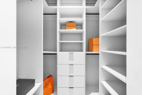 Купить таунхаус в Майами, Флорида 4 спальни, 179.12м2, № 2033468 - фото 14