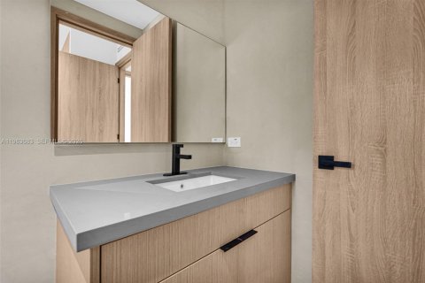 Купить таунхаус в Майами, Флорида 4 спальни, 179.12м2, № 2033468 - фото 20