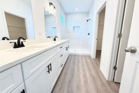 Купить виллу или дом в Норт-Порт, Флорида 7 комнат, 185.8м2, № 1436845 - фото 13