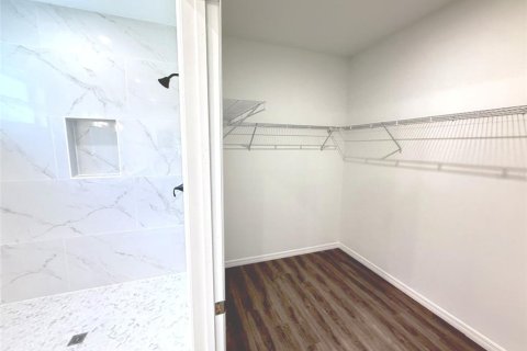 Купить виллу или дом в Норт-Порт, Флорида 7 комнат, 185.8м2, № 1436845 - фото 17