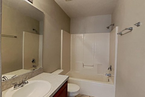 Casa en venta en Kissimmee, Florida, 4 dormitorios, 200.85 m2 № 1909667 - foto 22