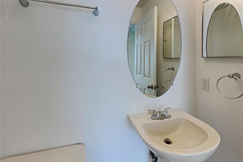 Casa en venta en Kissimmee, Florida, 4 dormitorios, 200.85 m2 № 1909667 - foto 23