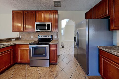 Casa en venta en Kissimmee, Florida, 4 dormitorios, 200.85 m2 № 1909667 - foto 6
