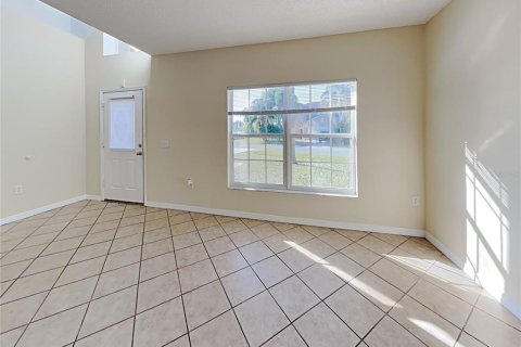 Casa en venta en Kissimmee, Florida, 4 dormitorios, 200.85 m2 № 1909667 - foto 5