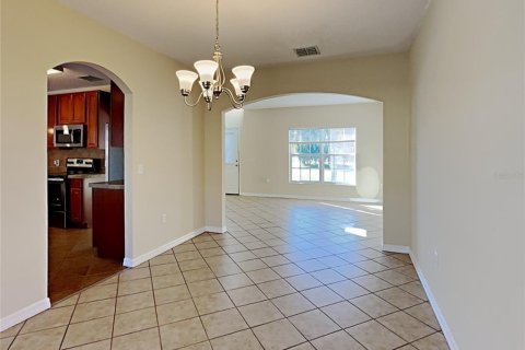 Casa en venta en Kissimmee, Florida, 4 dormitorios, 200.85 m2 № 1909667 - foto 9