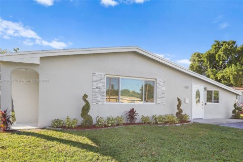 Купить виллу или дом в Холливуд, Флорида 4 спальни, 134.15м2, № 1965825 - фото 9