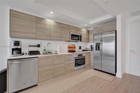 Copropriété à louer à Miami, Floride: 1 chambre, 55.09 m2 № 2146073 - photo 14